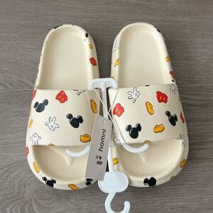 Disney Mickey Mouse, slipper, sandal shoes nwt 36-37